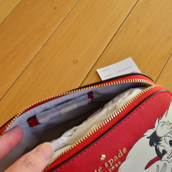 COPY - COPY - Disney X Kate Spade New York Cruella Makeup Bag - Picture 8 of 8